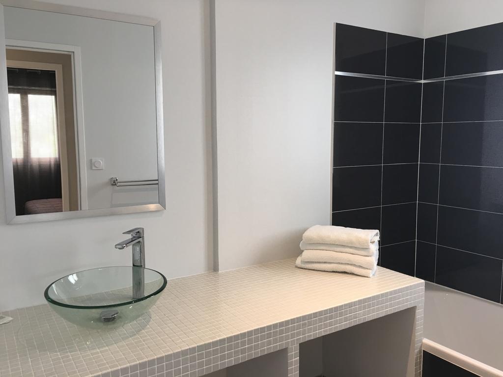 Appart'Hotel Et Chambres Essentiel Spa آرْلْ المظهر الخارجي الصورة