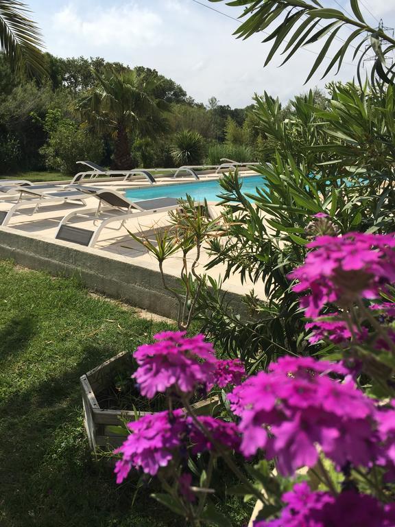 Appart'Hotel Et Chambres Essentiel Spa آرْلْ المظهر الخارجي الصورة