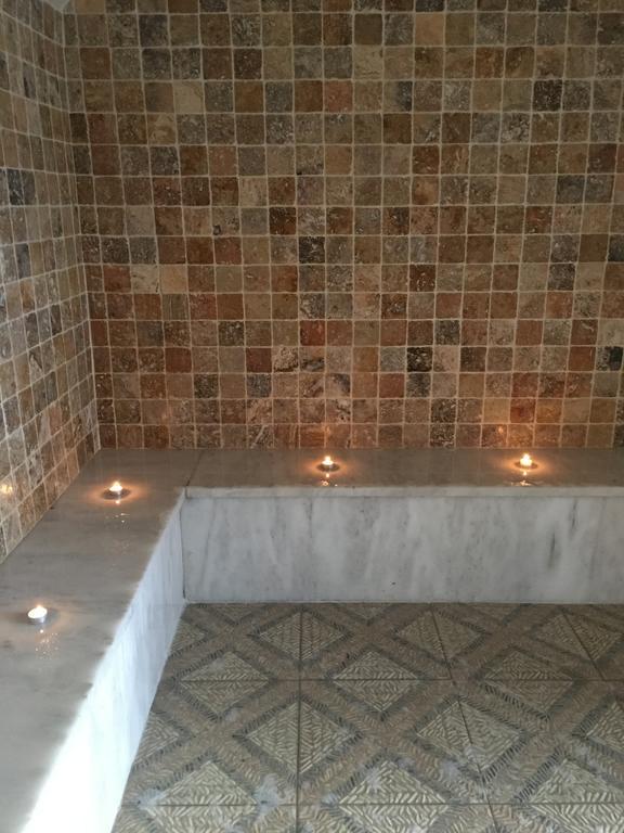 Appart'Hotel Et Chambres Essentiel Spa آرْلْ المظهر الخارجي الصورة